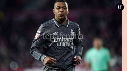 Mais c'est quoi ce "formulaire de consentement sexuel" que les footballeurs font signer à leurs partenaires ?