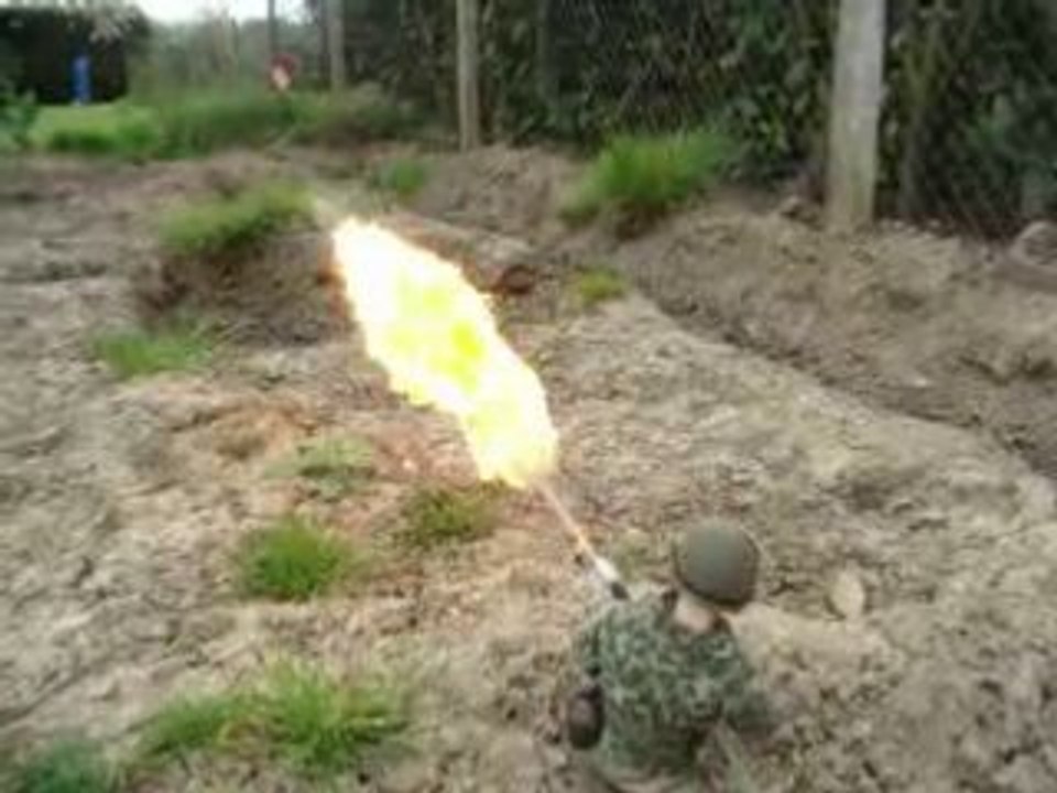 Lance flamme 2