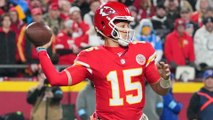 Chiefs Narrowly Beat Chargers 19-17 on Sunday Night Football