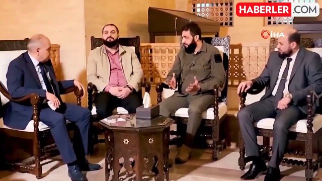 Esad Rejimi Başbakanı İktidarı Suriye Kurtuluş Hükümeti'ne Devretti