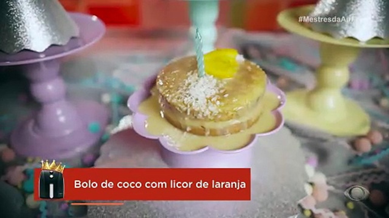 Jéssica ignora conselho de jurada em preparo de bolo | Mestres da Air Fryer | Band Receitas