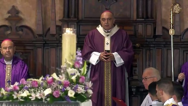 Los Reyes asisten a la misa funeral en memoria de las víctimas de la dana