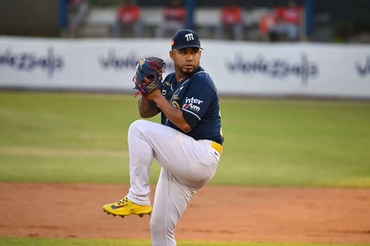 Entre Líneas LVBP: Junior Guerra vs Osmer Morales