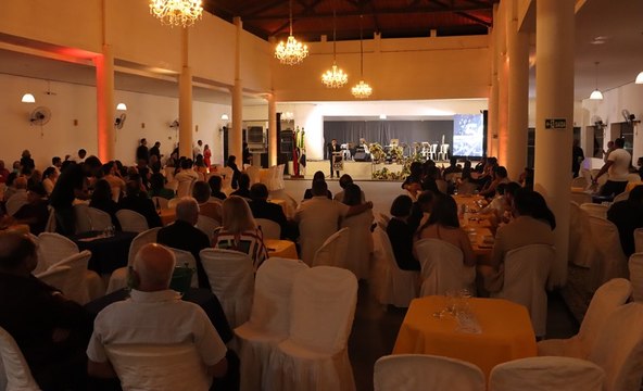 Festa de 50 anos da CDL de Cajazeiras homenageia nomes históricos e destaques de 2024