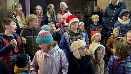 We wish you a Merry Christmas by children from North Tawton School, video by Alan Quick IMG_9566