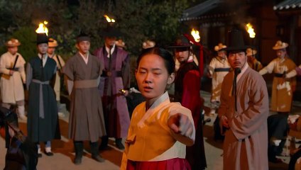 ÁM HÀNH NGỰ SỬ  - TẬP 08