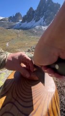 Eggs with beef sausage between bagels on the mountain 🏔️