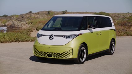 2025 Volkswagen ID. Buzz in Eye-Catching Pomelo Yellow 🚐