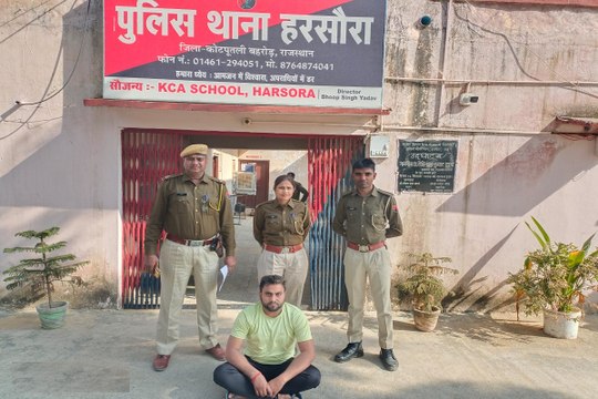 हत्या के प्रयास के मामले में तीन साल से फरार इनामी आरोपी गिरफ्तार