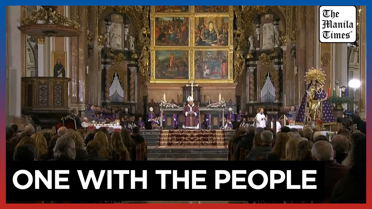 Spain's royals join mass in tribute to victims of Valencia floods