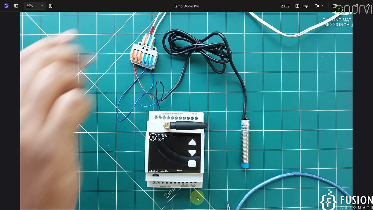 How to Read Digital Input Signal in NORVI ESP32 Based Industrial Controller | 24v Digital Input |