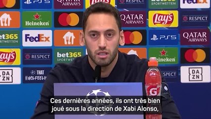 Inter - Calhanoglu avant d'affronter Leverkusen : "Nous sommes prêts"