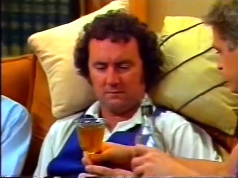 Neighbours deutsch - 215 - Das Schweigegelübde (21.03)