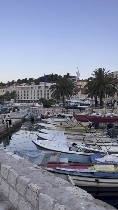 DÉCOUVERTE de Hvar en Croatie au petit matin