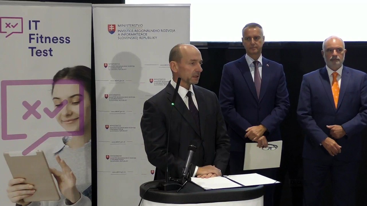 ZÁZNAM: V medzinárodnom testovaní digitálnych zručností slovenskí žiaci uspeli najlepšie