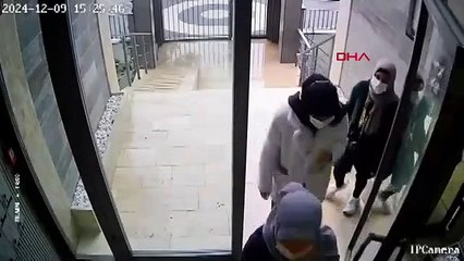 3 kadın hırsız 14 dakikada 100 bin dolar çaldı