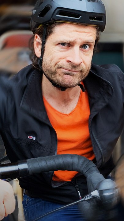 Alcool au guidon :  on a fait souffler dans le ballon les cyclistes parisiens