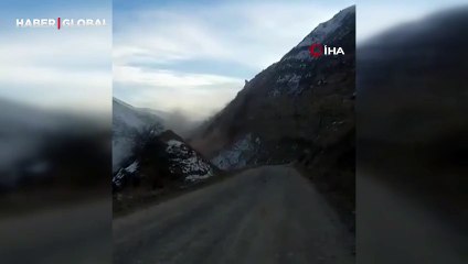 Korkunç anlar: Kırgızistan’da toprak kayması anbean kamerada! "Yer titriyor"