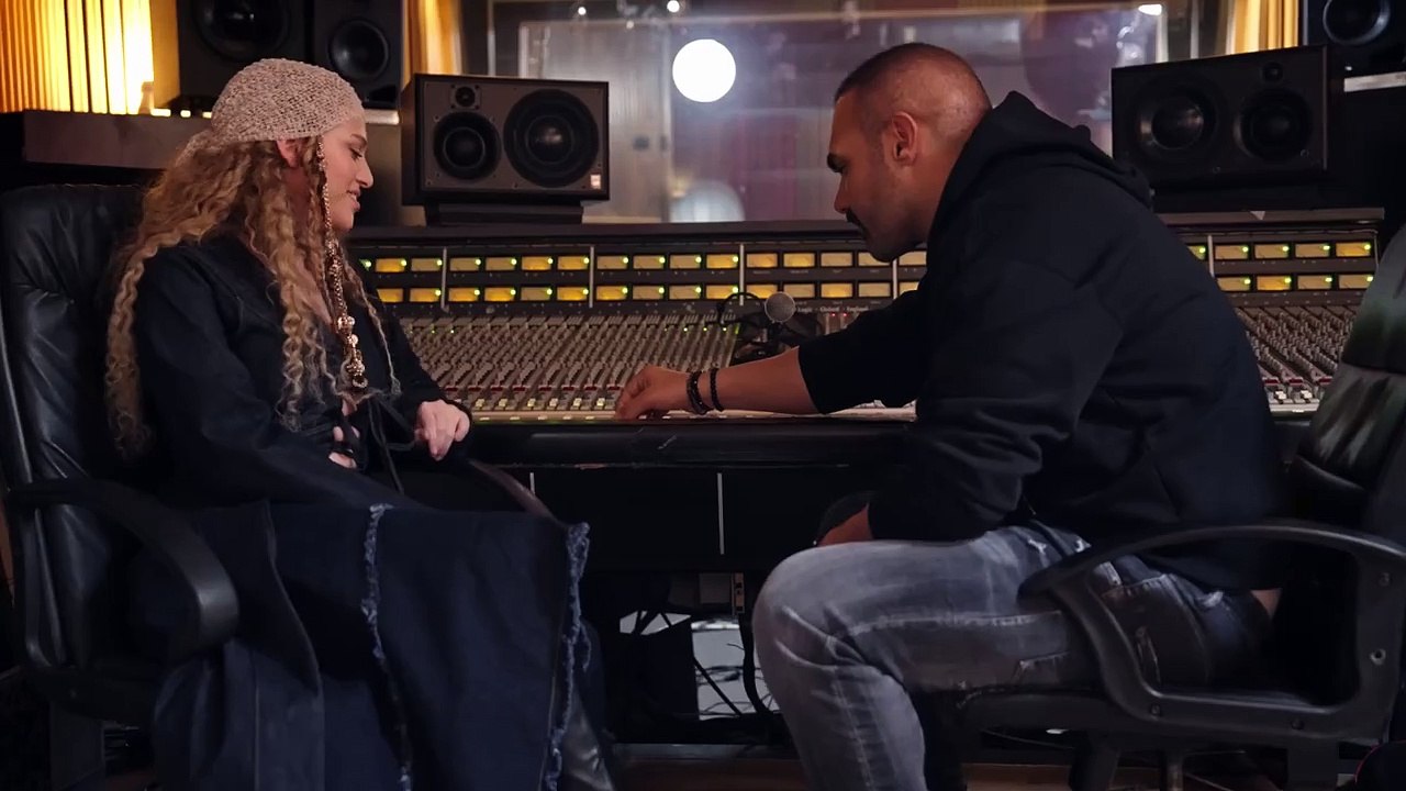 Joseph Attieh & Elyanna - Wala Ghalta [Official Music Video] (2024)   جوزيف عطية واليانا - ولا غلطة
