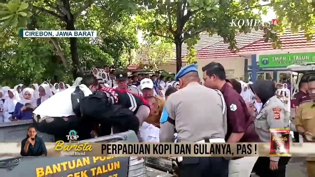 Atap Dua Ruang Kelas SMPN 1 Talun Cirebon Ambruk, Enam Siswa Luka-Luka