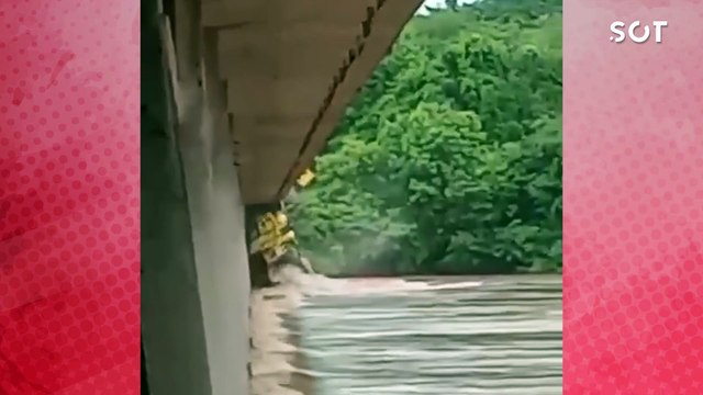 Barca presa em ponte após fortes chuvas e isola Ivailândia e Floresta; Vejo momento do acidente