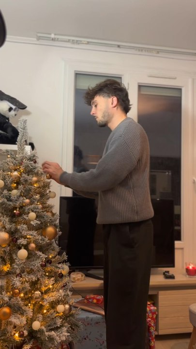 Enfait avec les meufs le « comme tu veux » signifie « fais le bon choix mec » 😭