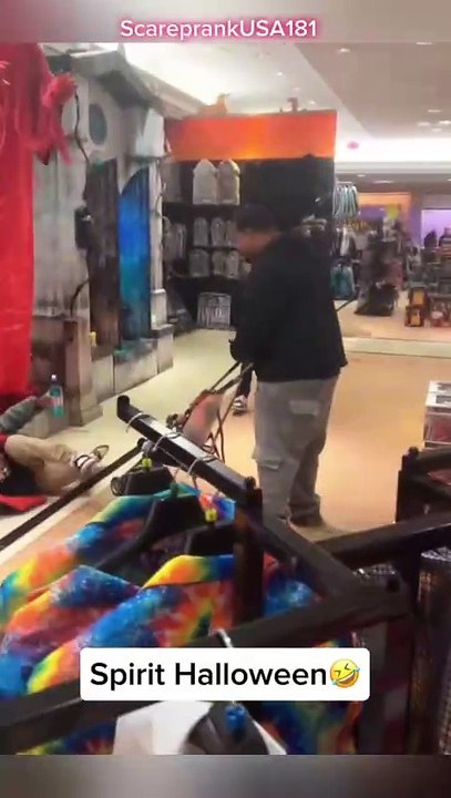 Funny Scary Pranks That Will Make You Scream and Laugh