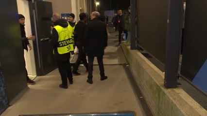 Mbappe leaves stadium unassisted after injury scare