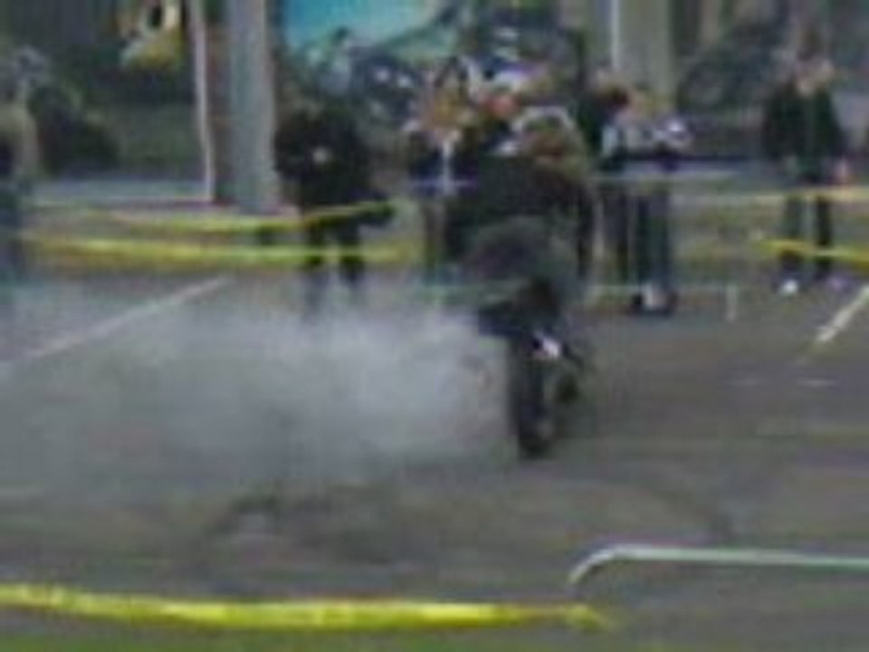 brestunt planete 2 roues *burnout reno