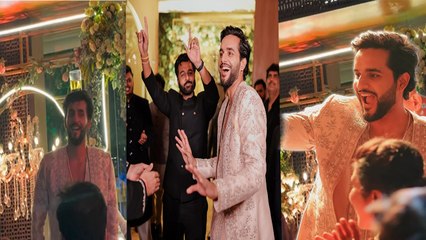 Triggered Insaan Engaged:Abhishek Malhan ने भाई की सगाई पर 'जमाल कुडू' गाने पर किया Dance, Video