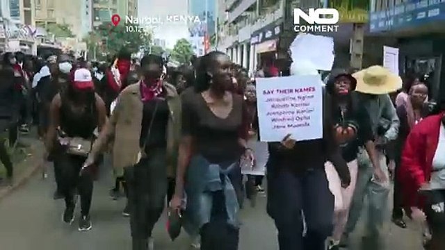 توقفوا عن قتلنا .. متظاهرون ضد قتل الإناث في كينيا يتعرضون للغاز المسيل للدموع على يد الشرطة