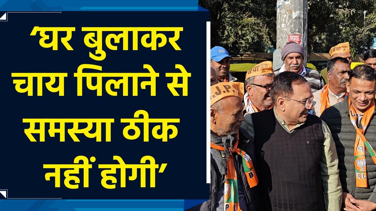 Hazrat Nizamuddin Railway Station पर taxi और auto  drivers से Virendra Sachdeva ने की मुलाकात