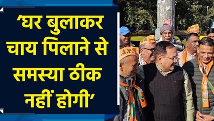 Hazrat Nizamuddin Railway Station पर taxi और auto  drivers से Virendra Sachdeva ने की मुलाकात