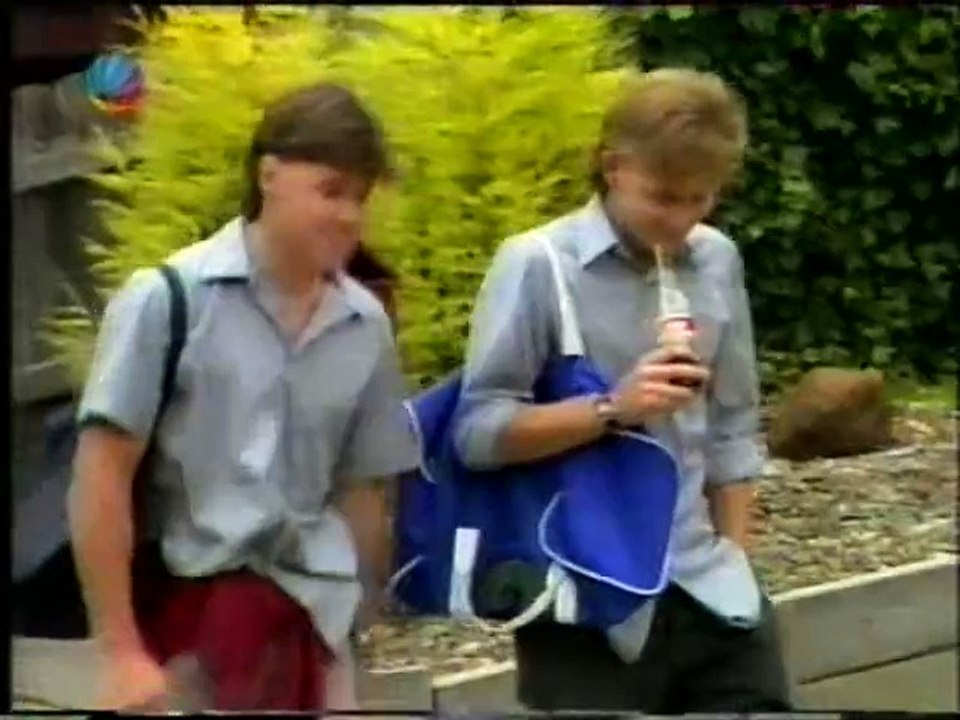 Neighbours deutsch - 220 - Vertrauen ist gut (28.03)