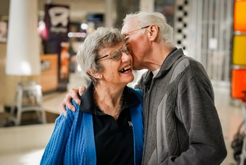 Walking groups: What Ron and Marian Hetherington love about them