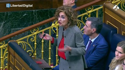 Una diputada del PP destroza a Montero por la corrupción del Gobierno, presunta