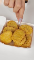 I wanna eat my nuggets with all the sauce flavors 👍😆