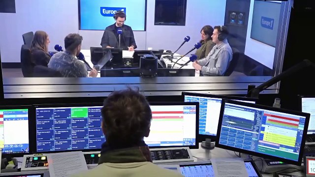Helena, chanteuse, et Alex Ramires, humoriste, sont les invités de Culture Médias