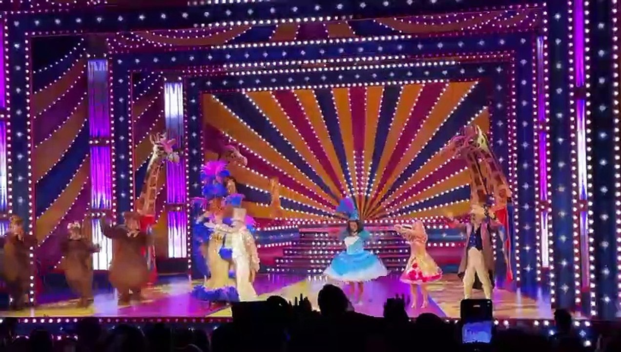 Bristol Hippodrome’s Goldilocks and the Three Bears with Brian Conley is the funniest pantomime I’ve ever seen