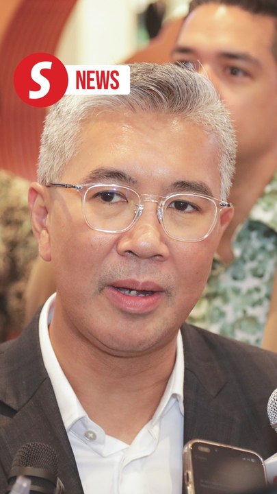 No application from Tengku Zafrul to leave Umno, says Zahid