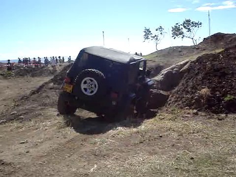 Marche Galets Jeep Wrangler YJ 4L