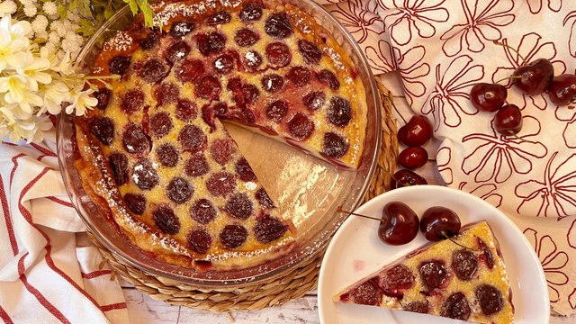 Clafoutis de cerezas, la tarta de cereza más famosa de Francia (receta para principiantes)