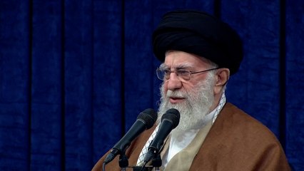 El líder supremo de Irán: "La caída del gobierno sirio formaba parte de un plan de EEUU e Israel"