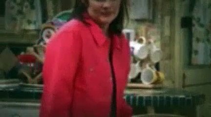 Everybody Loves Raymond Season 3 Episode 25 Robert Moves Back
