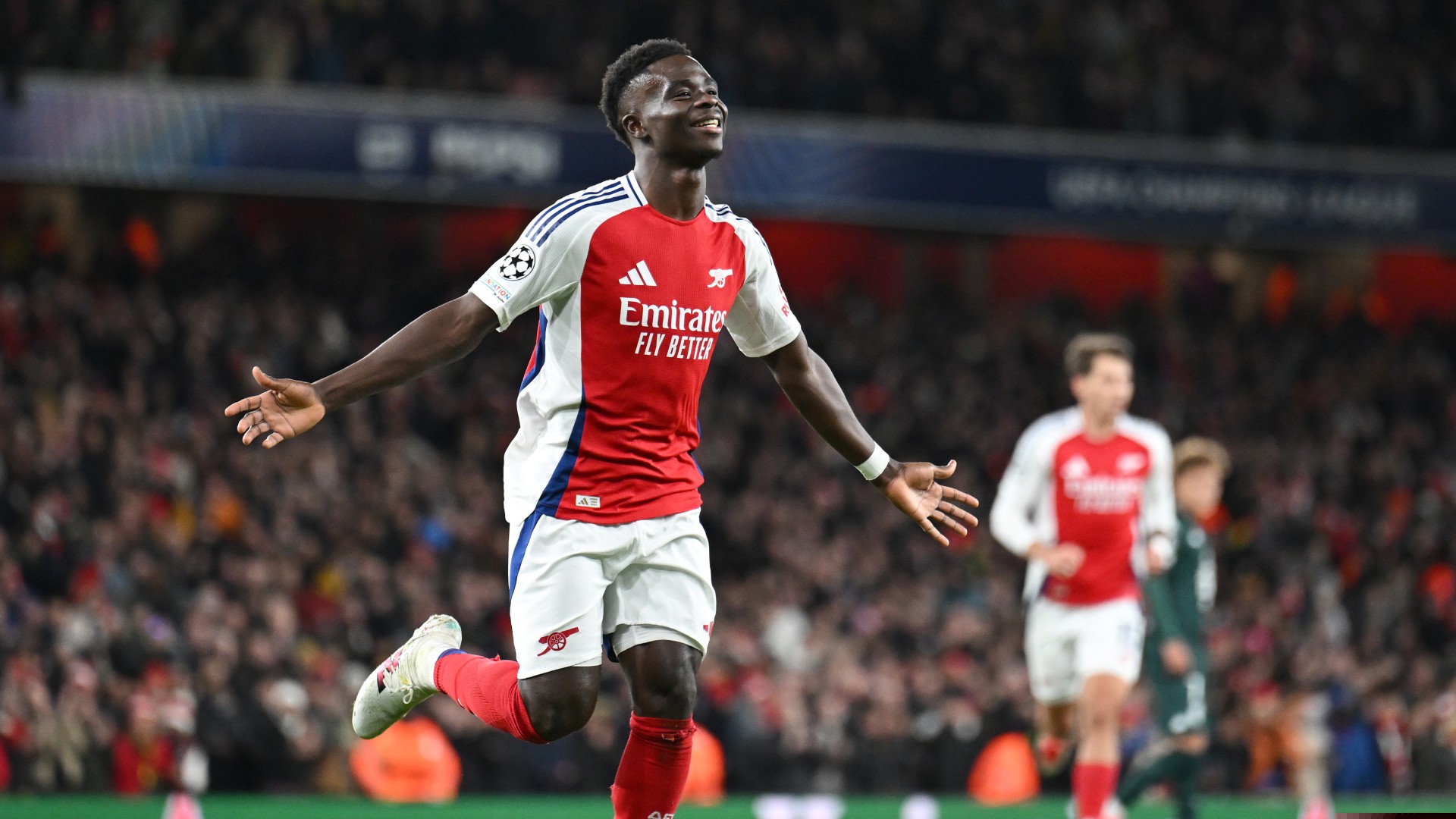 Saka strikes twice as Arsenal defeats Monaco