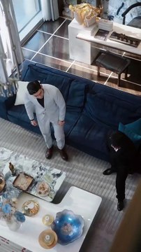 （61-70）As a young child, Gavin helplessly watched his mother fall in a pool of blood, with the murderer appearing to be Janessa's father. Growing up, Gavin became the ruler of a commercial empire. He found Janessa and forced her to become his secret lover