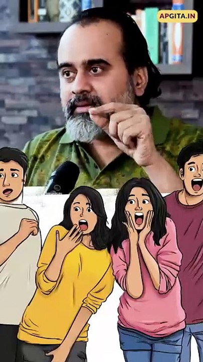 लोग इतना दिखावा क्यों करते हैं? || आचार्य प्रशांत