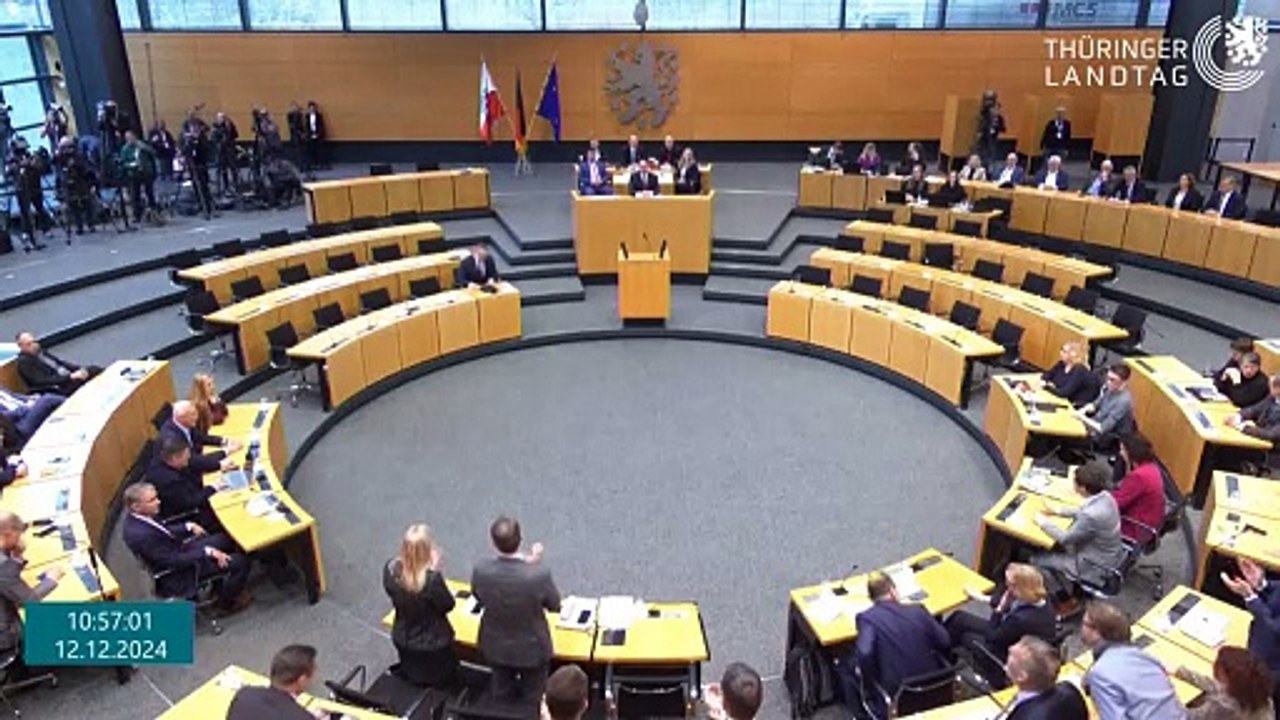 Thüringen: CDU-Politiker Voigt zum neuen Ministerpräsidenten gewählt