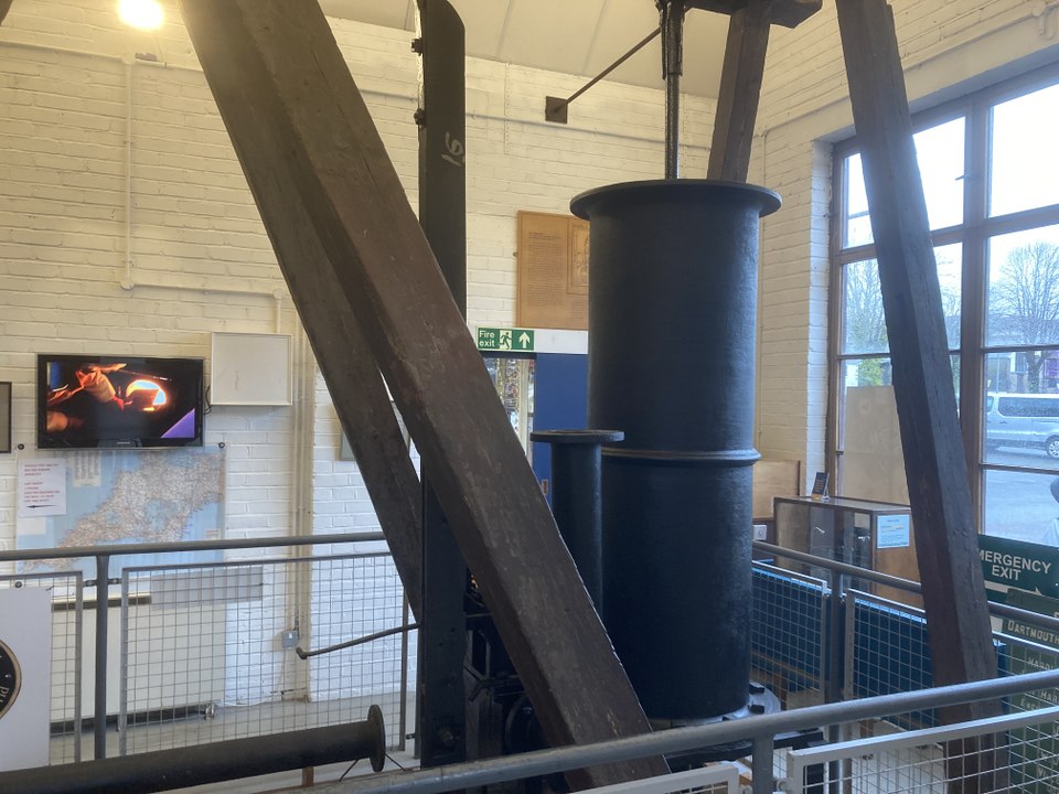 THOMAS NEWCOMEN'S ENGINE