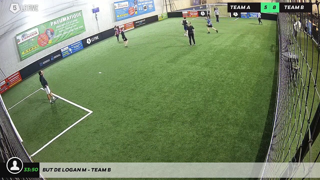 But de Logan M - Team B